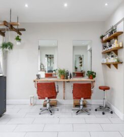 HAIRDRESSER WANTED || Kartee M Salon prides itself on fostering a culture of work-life balance and comprises dedicated, forward-thinking, and environmentally conscious Artists.