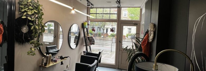 Chair to rent hairdressers