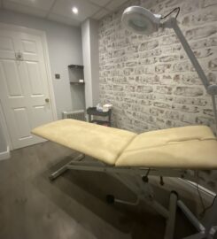 Beauty room to rent Dunstable
